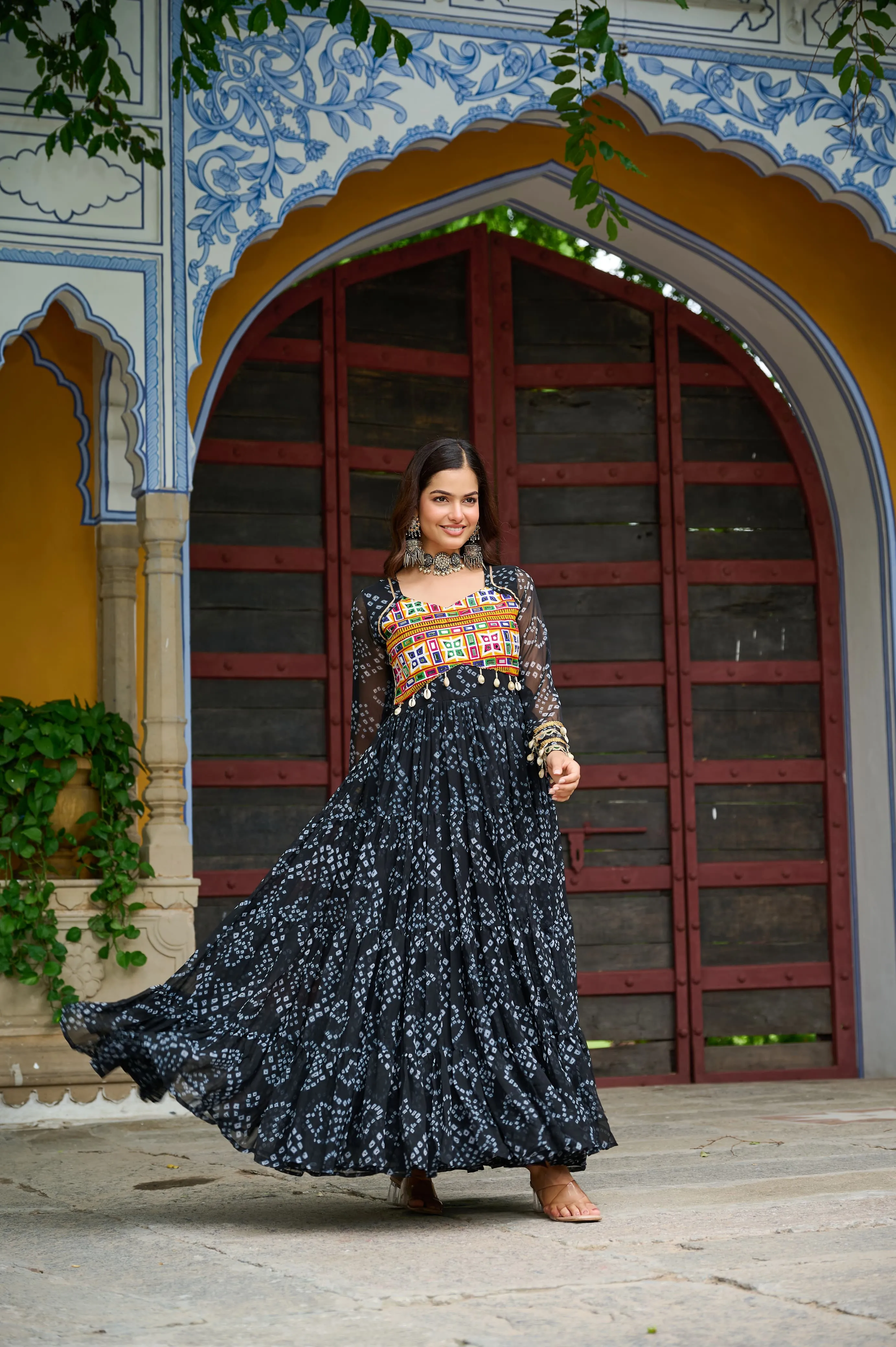 Bandhani Print Work Navratri outfits - Image 18 in Surat